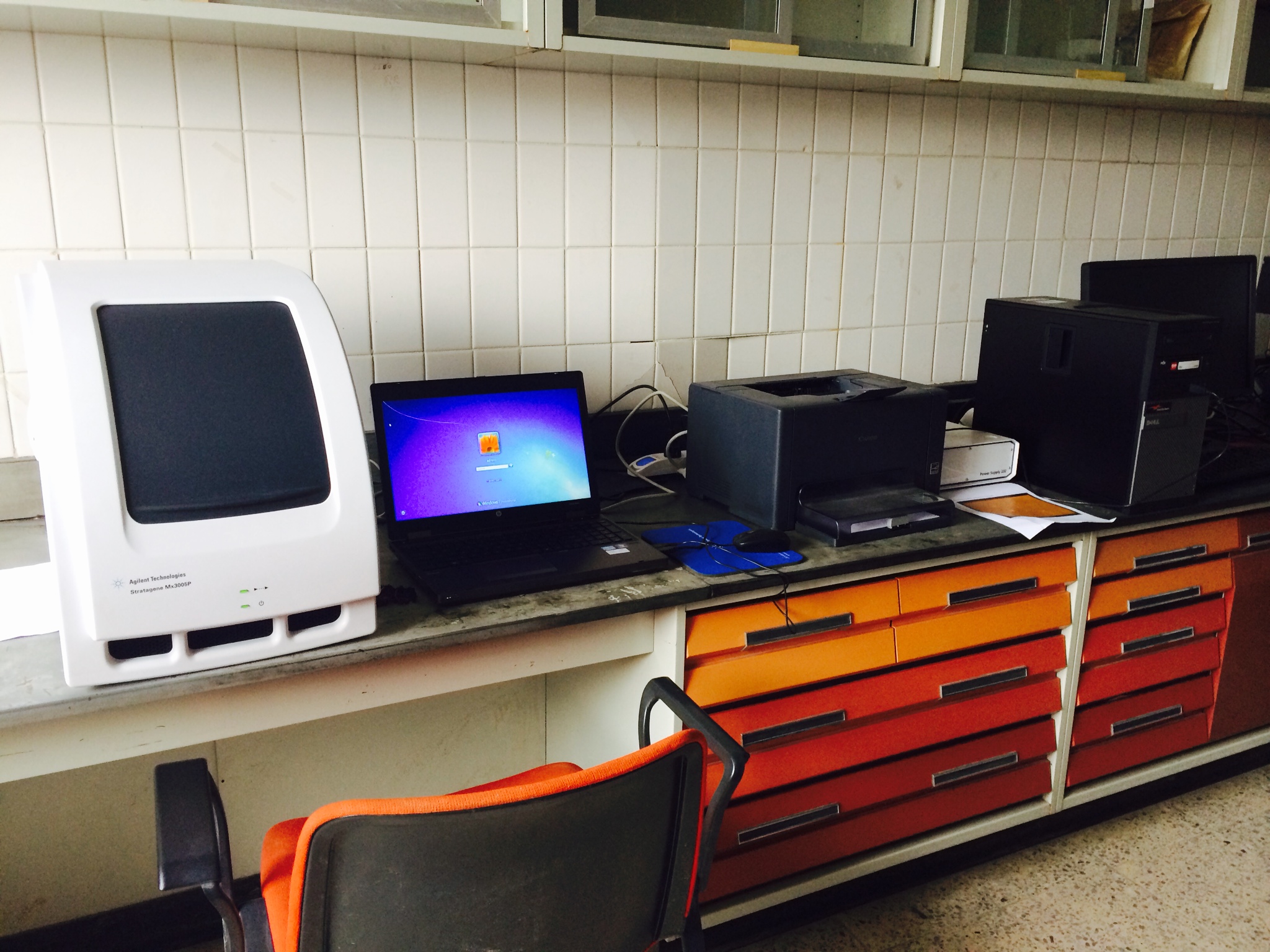 صور مختبر علم الأمراض