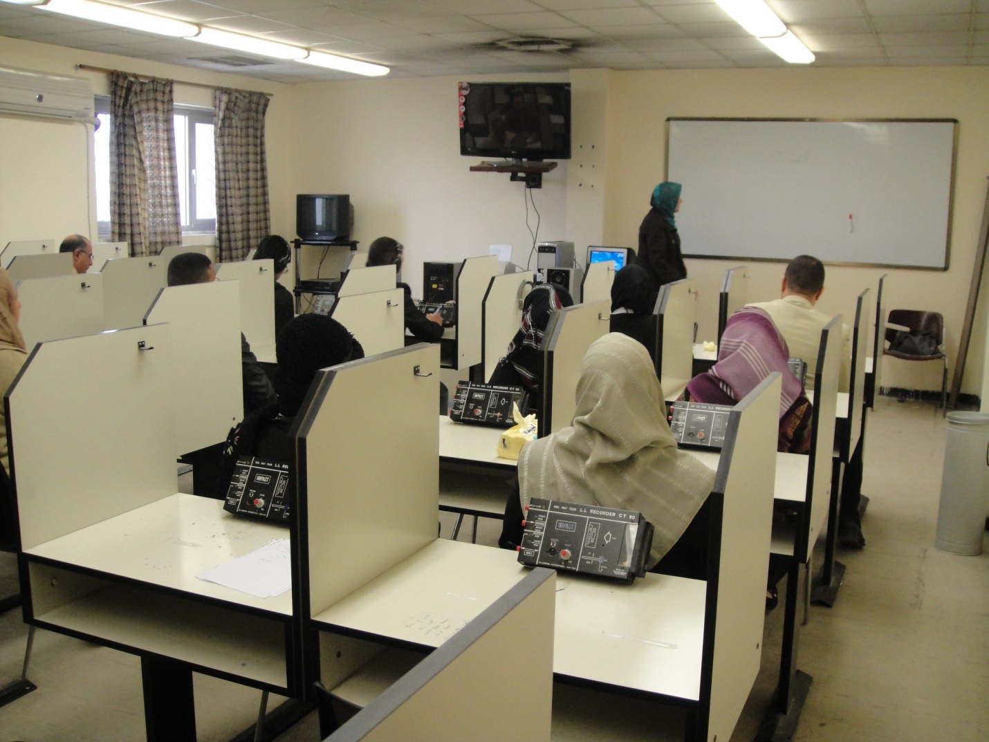 مختبر اللغة الأنكليزية