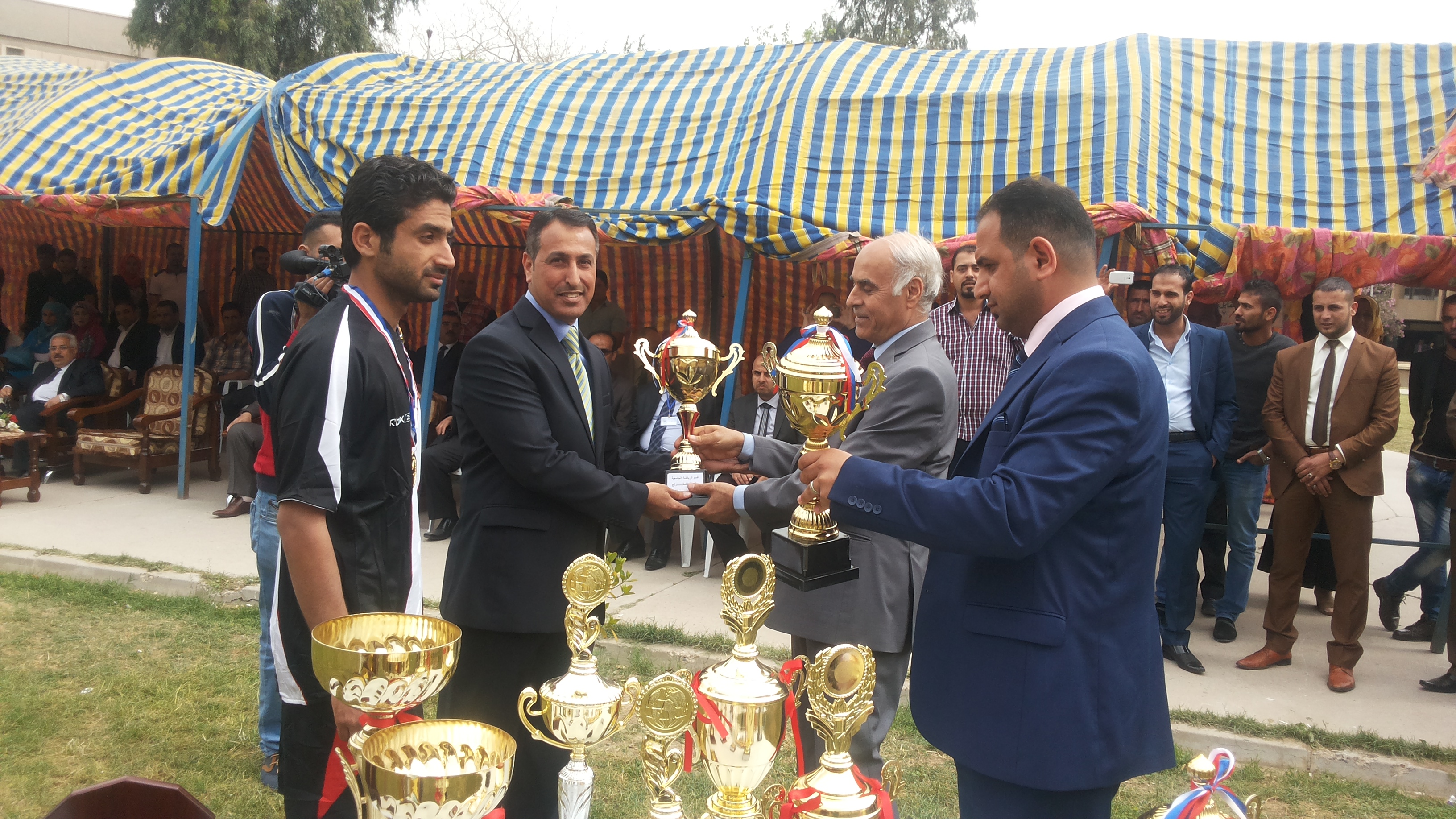 صور وحدة الرياضة الجامعة