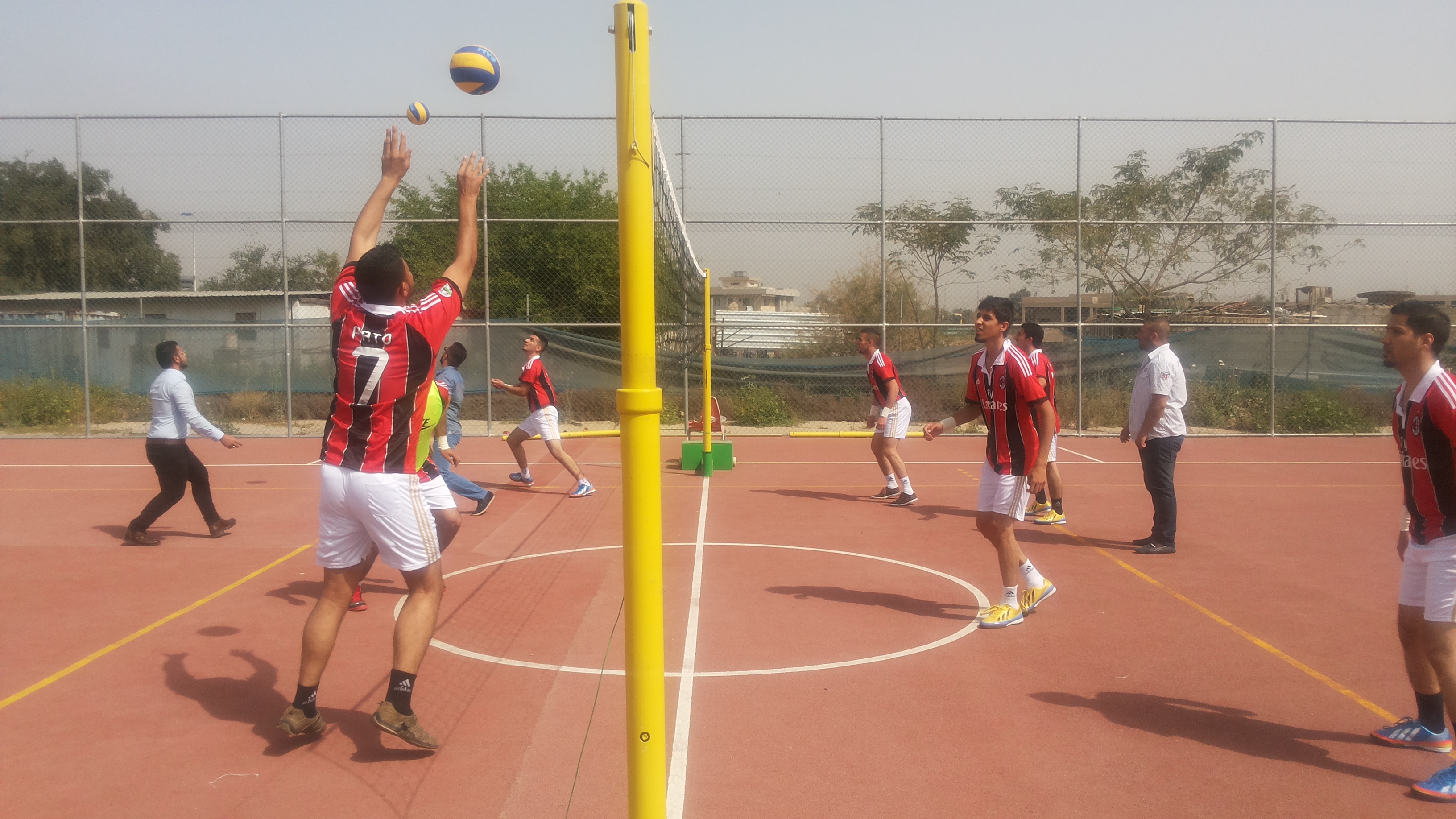 صور وحدة الرياضة الجامعة