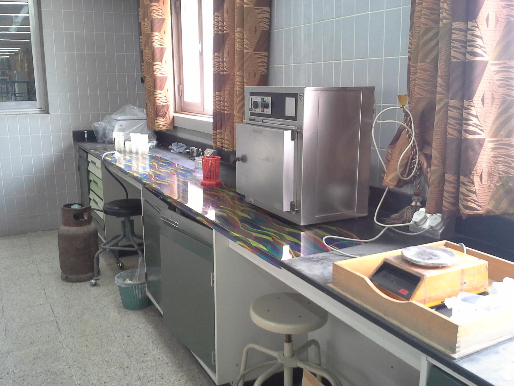 مختبر الاحياء المجهرية