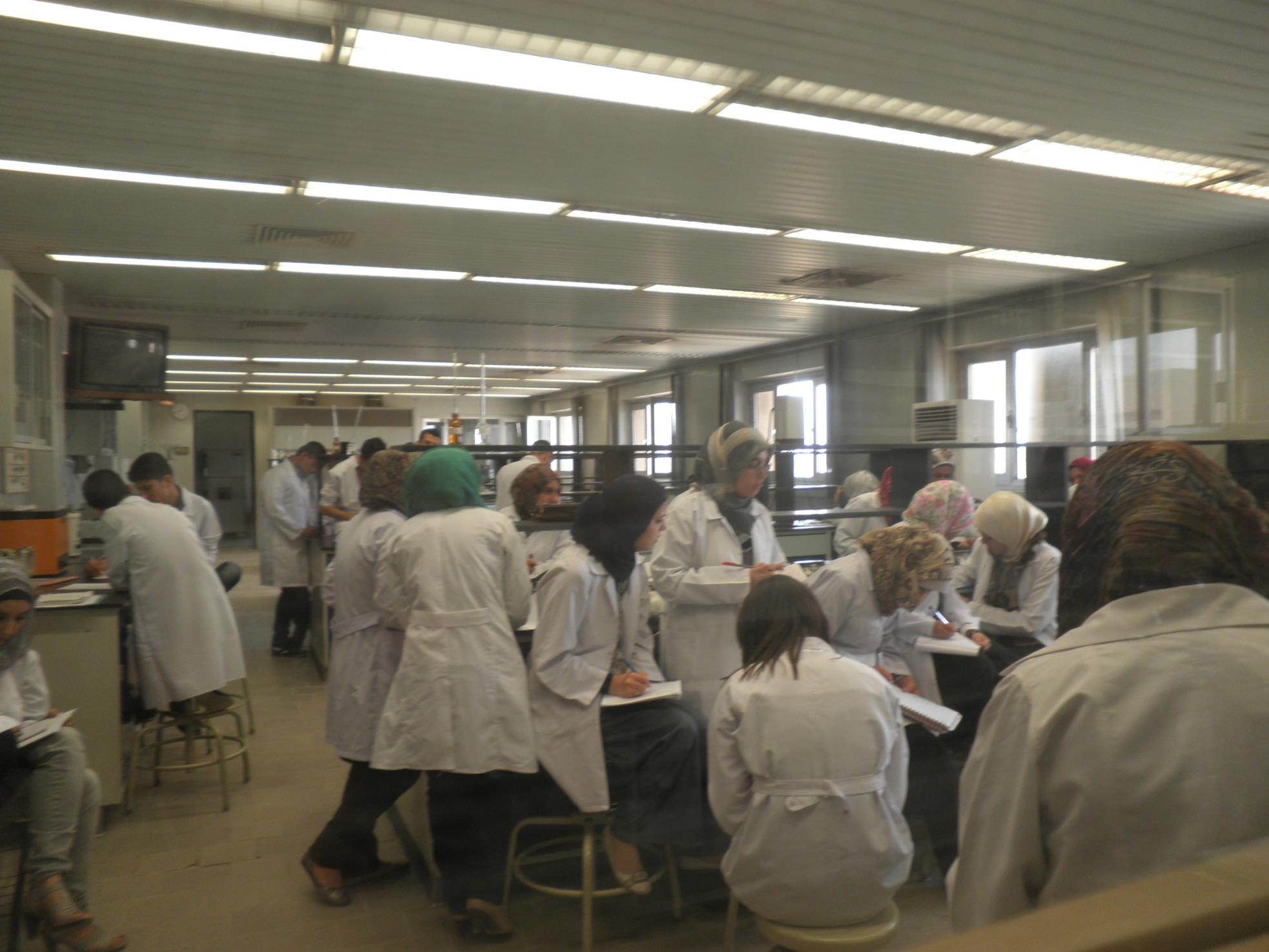 مختبر الكيمياء