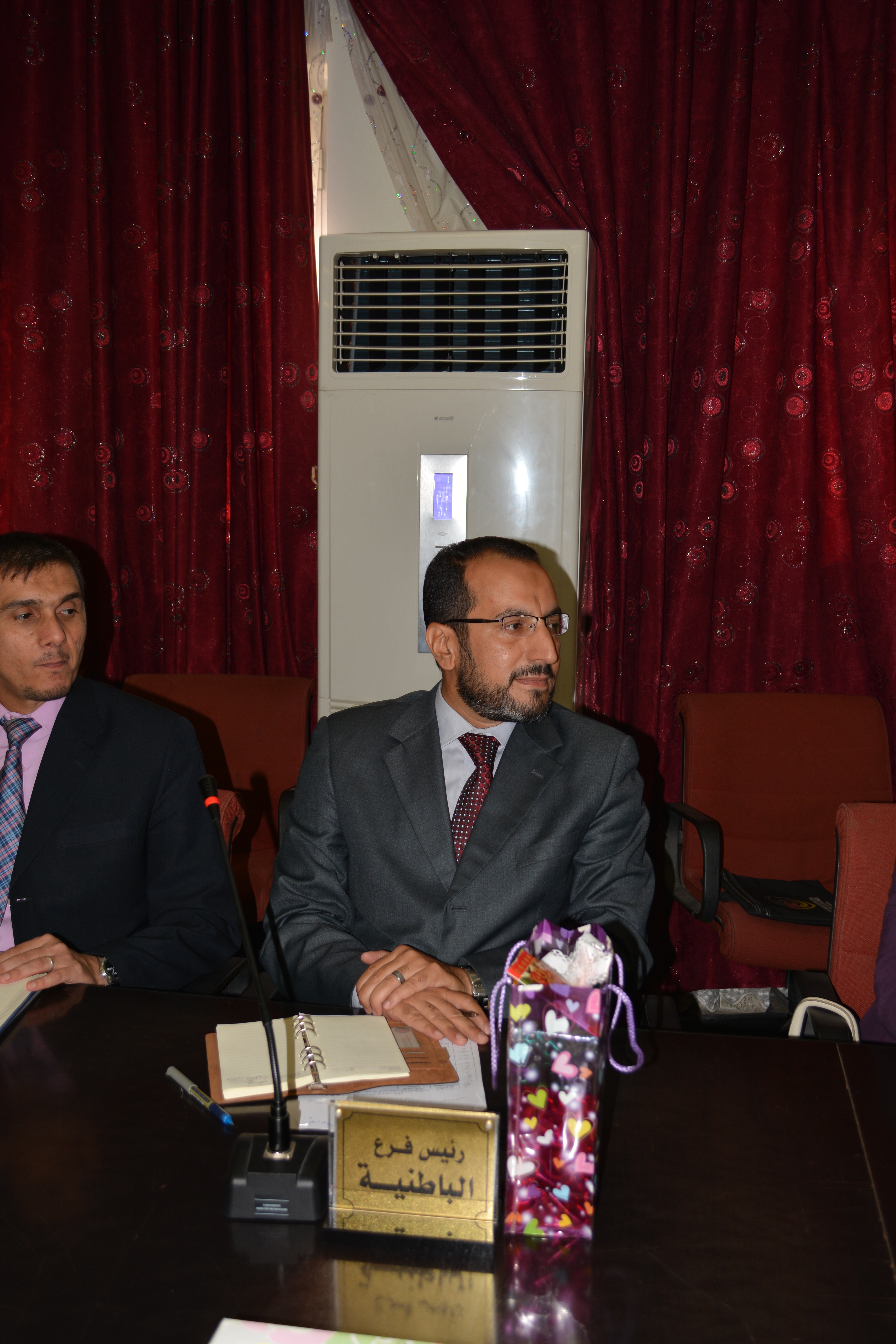 مباشرة  الأستاذ المساعد الدكتور وسيم فاضل محمد بمهام رئاسة فرع الطب