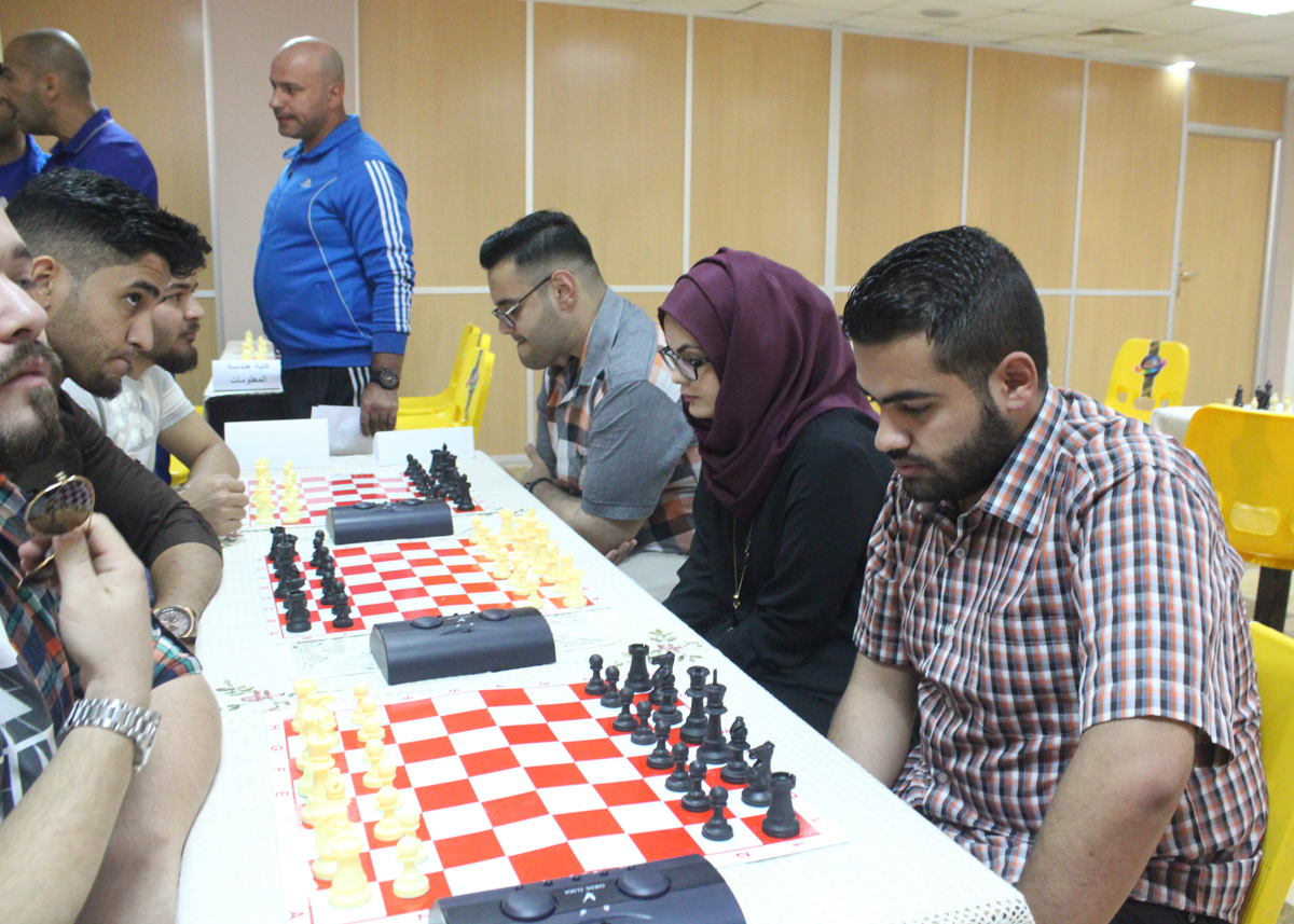 فريق كلية الطب جامعة النهرين يحرز المركز الأول في بطولة لعبة الشطرج ... وحدة الاعلام 