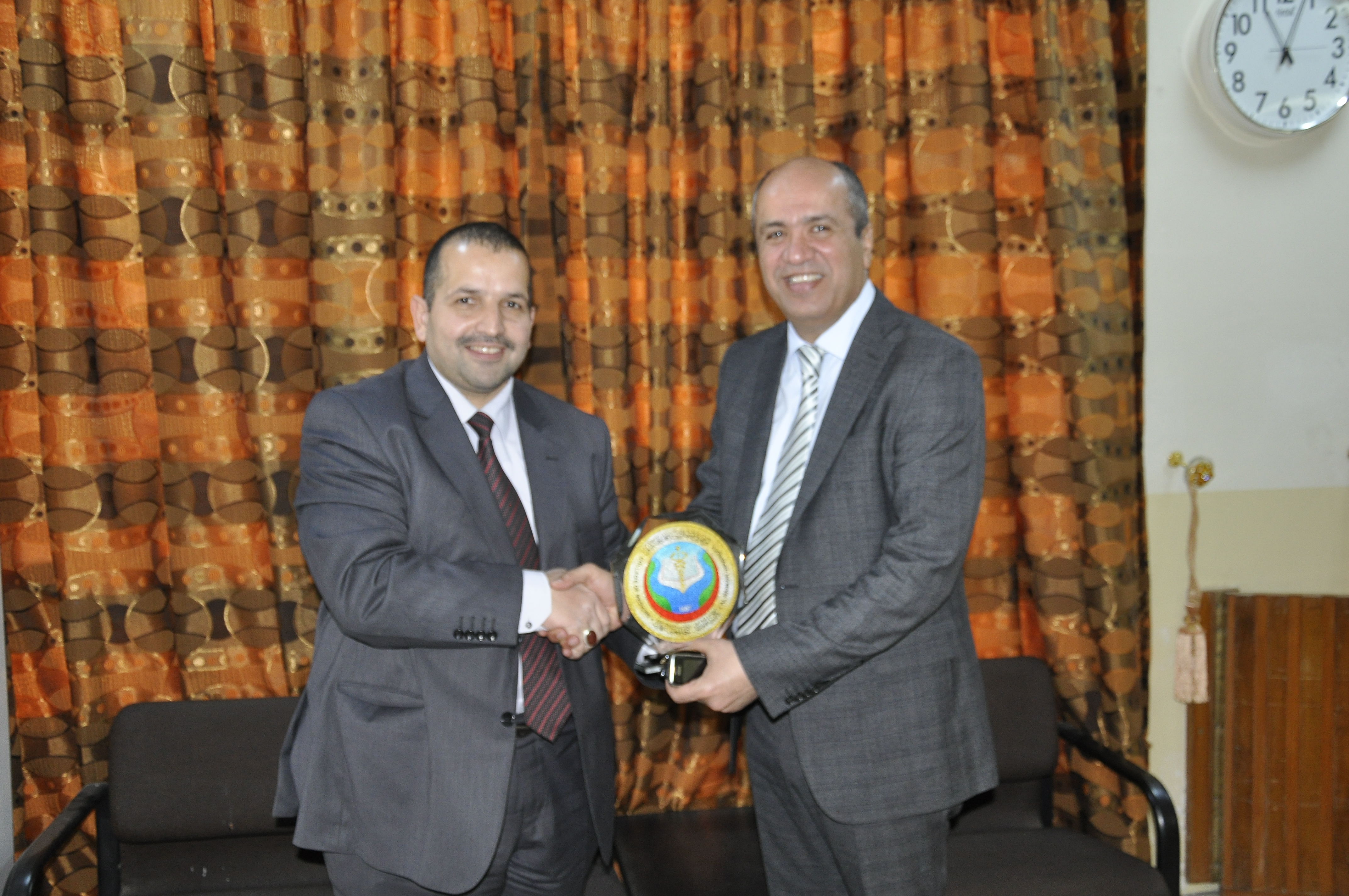 طبيب عراقي مغترب في طب النهرين 