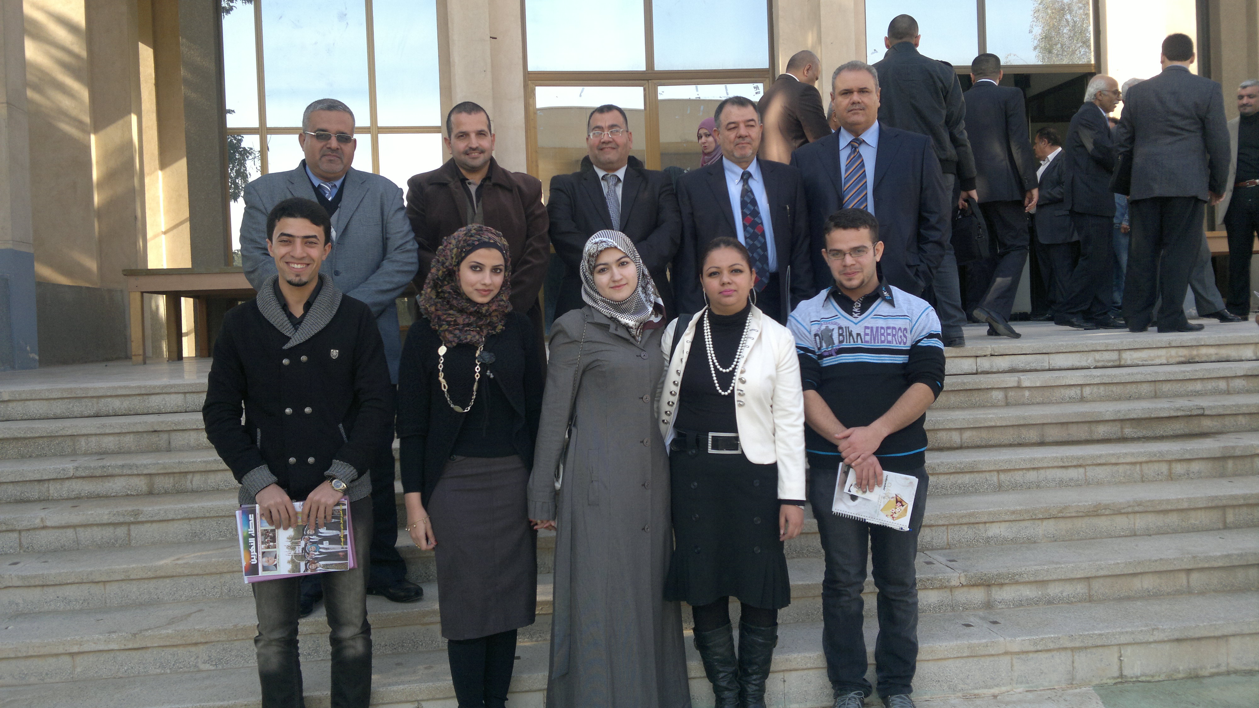 صور الطلاب المشاركين في مهرجان اليوبيل الفضي لجامعة النهرين عام 2013