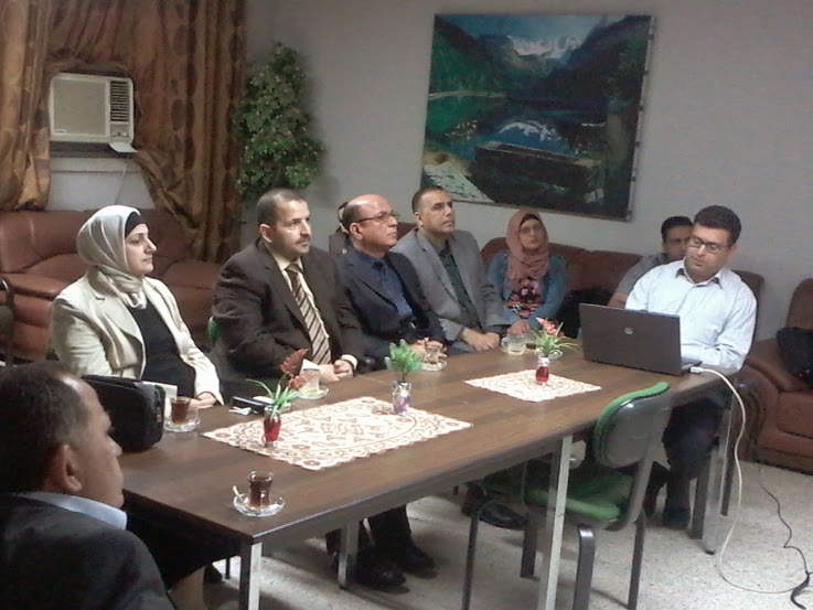 متابعة بحوث طلبة الدرسات العليا في فرع علم الامراض والطب العدلي