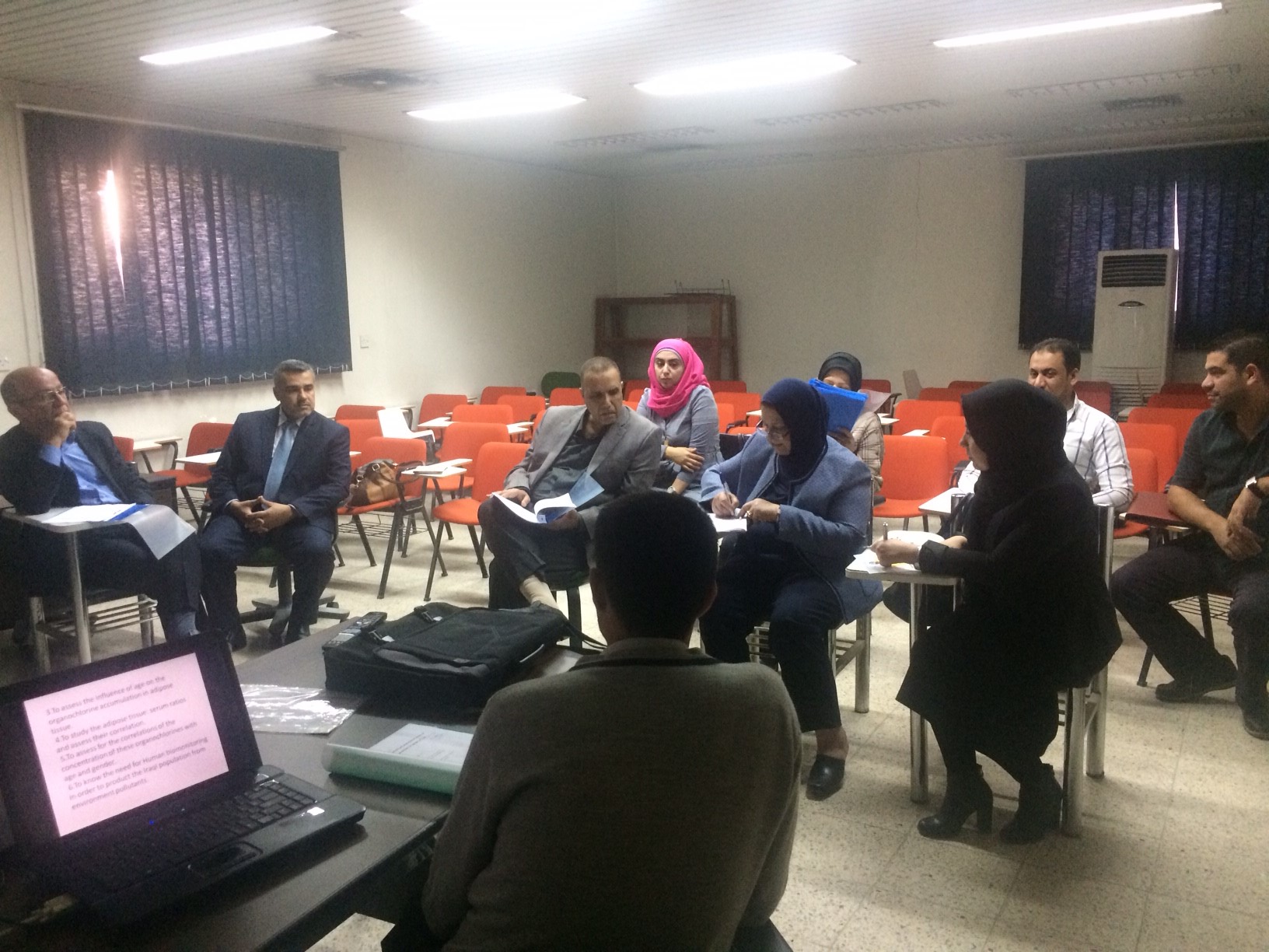 أقرار مشروع بحث طالب الماجستير حرب سلمان/ فرع الكيمياء والكيمياء الحياتيه