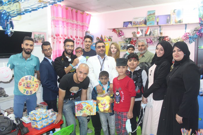 زيارة طلبة كليتنا المرحلة الثالثة لمستشفى الطفل المركزي ... وحدة الاعلام