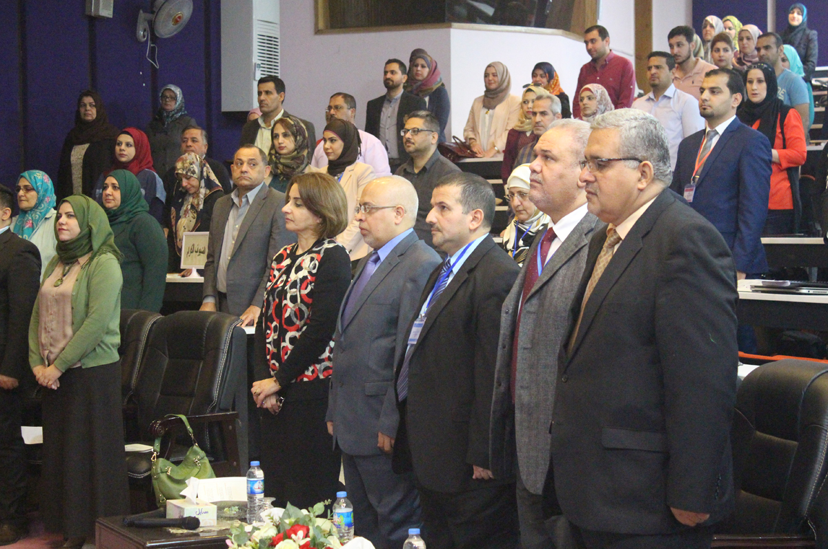 كلية الطب جامعة النهرين تقيم المؤتمر العلمي الأول لطلبة الدراسات العليا ... وحدة الاعلام 