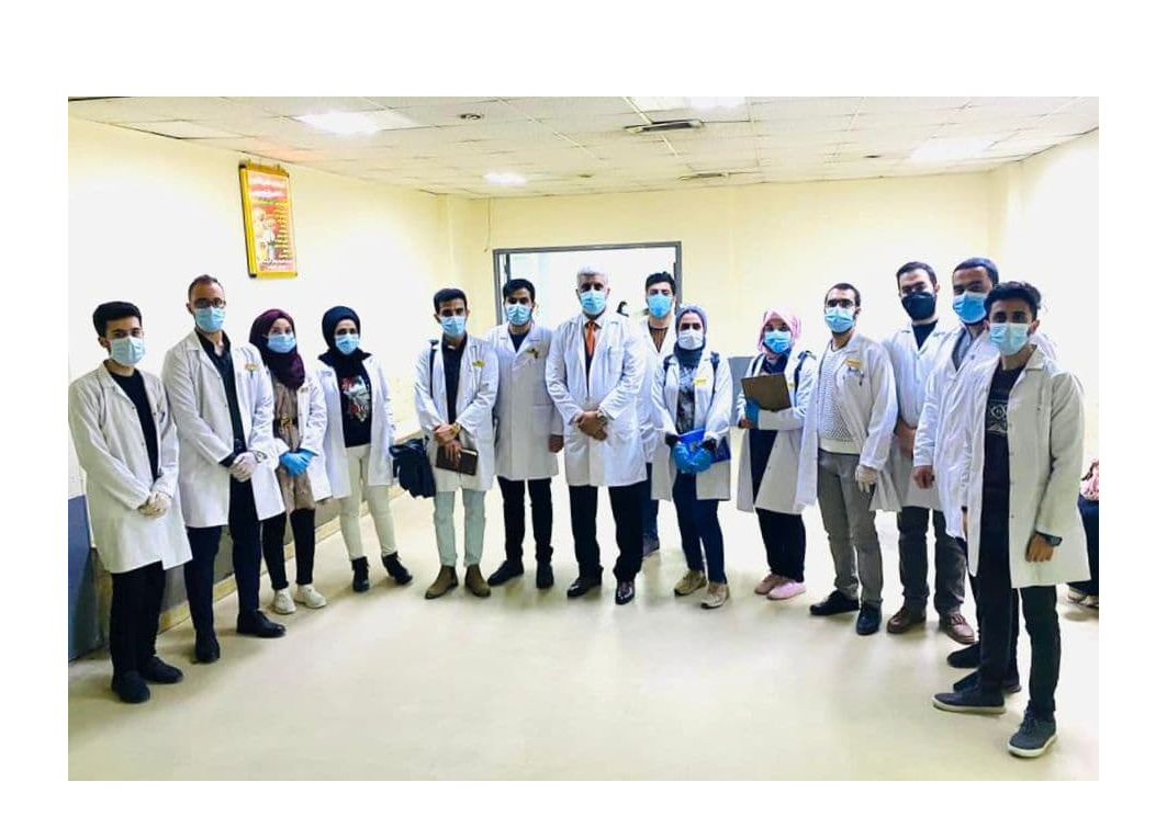 A clinical and training tour for the Dean of the College of Medicine, Al-Nahrain