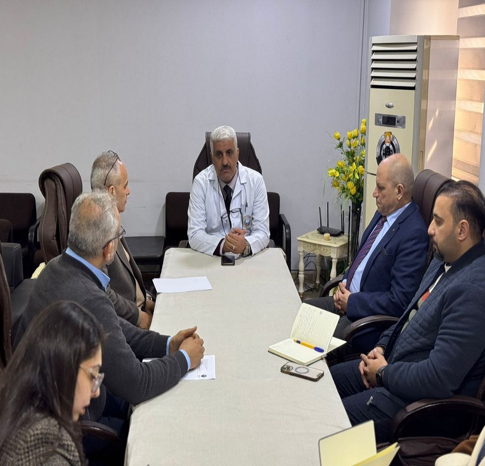 The Head and faculty members of the Department of Pharmacology welcomed the Dean of the College of Medicine – Al-Nahrain University during his visit to the department.