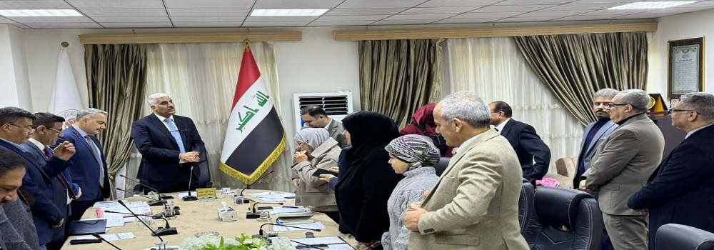 The College of Medicine Council at Al-Nahrain University honors the heads of scientific and clinical departments whose tenure has ended.