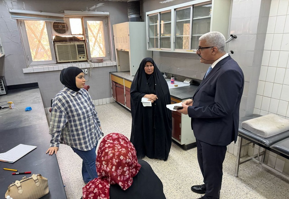 Dean of the College of Medicine – Al-Nahrain University Visits the Consulting Center to Monitor the Quality of Medical Services Provided