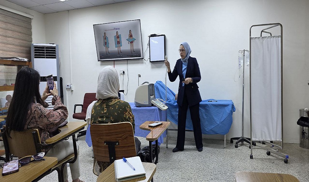 **Training Workshop on the Use of Ultrasound in Gynecological Examination and Pregnancy Monitoring at Al-Nahrain College of Medicine**