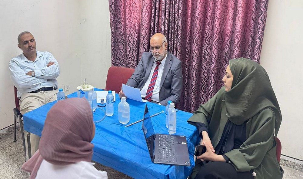 Conducting the Oral Clinical Examination in Surgery for Sixth-Year Students with Distinguished Official and Academic Attendance