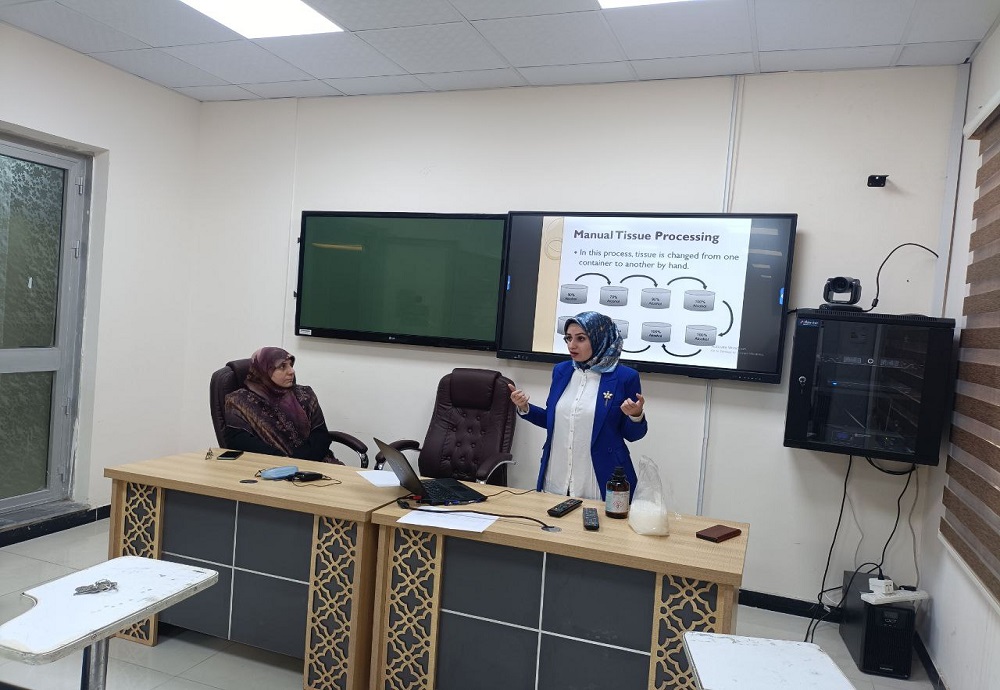 A course was held in the Department of Human Anatomy on histological sectioning: from theory to practical application in the histology laboratories.