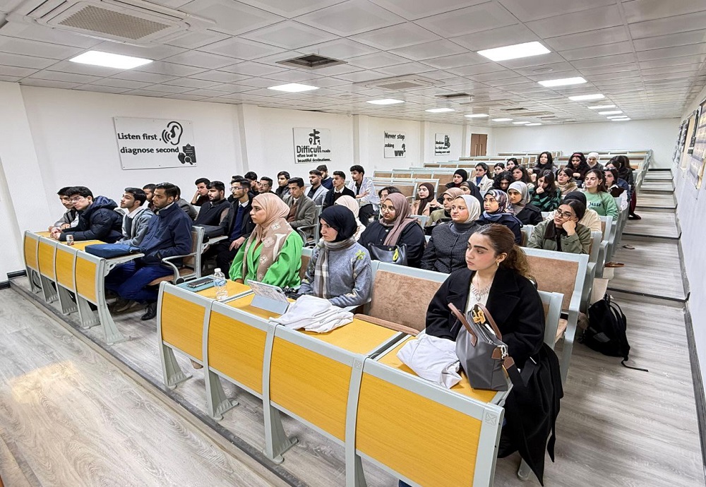 The College of Medicine at Al-Nahrain University Organizes a Guidance Lecture for First-Year Students