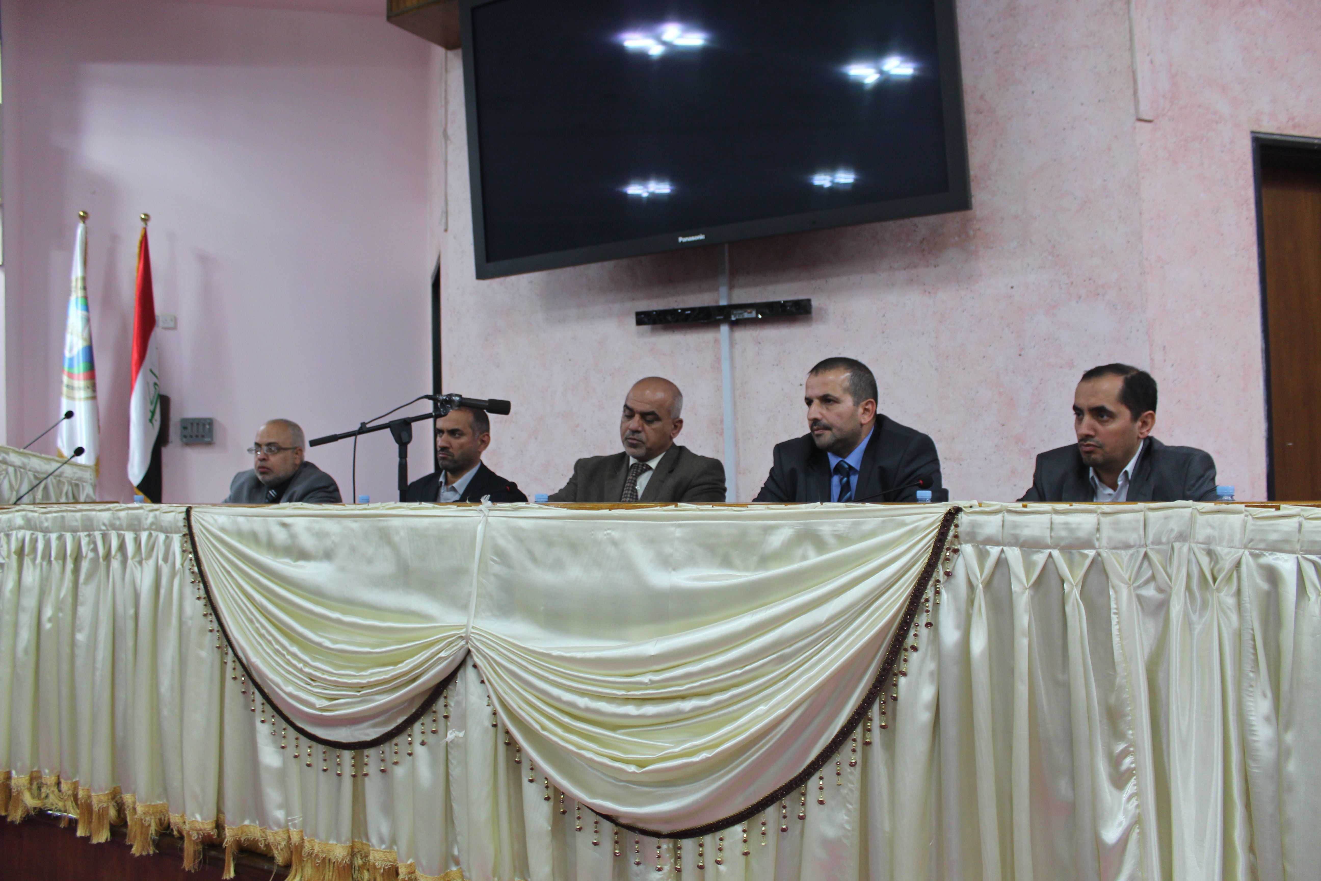 President of University of Al-Nahrain visits colleges campus at  Al-Kathimiya   