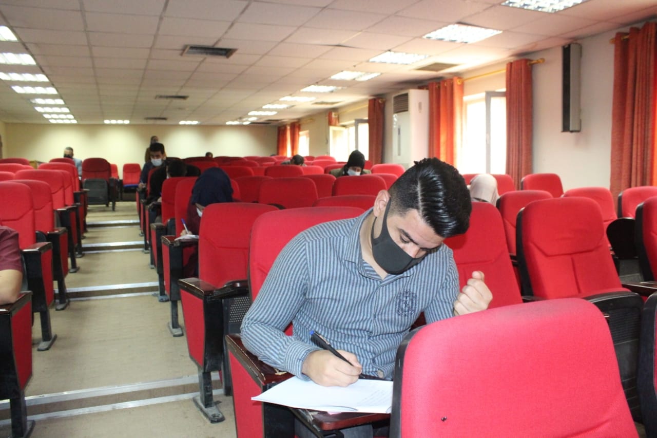 A tour for the progress of the exams for postgraduate students at the Faculty of Medicine, Al-Nahrain