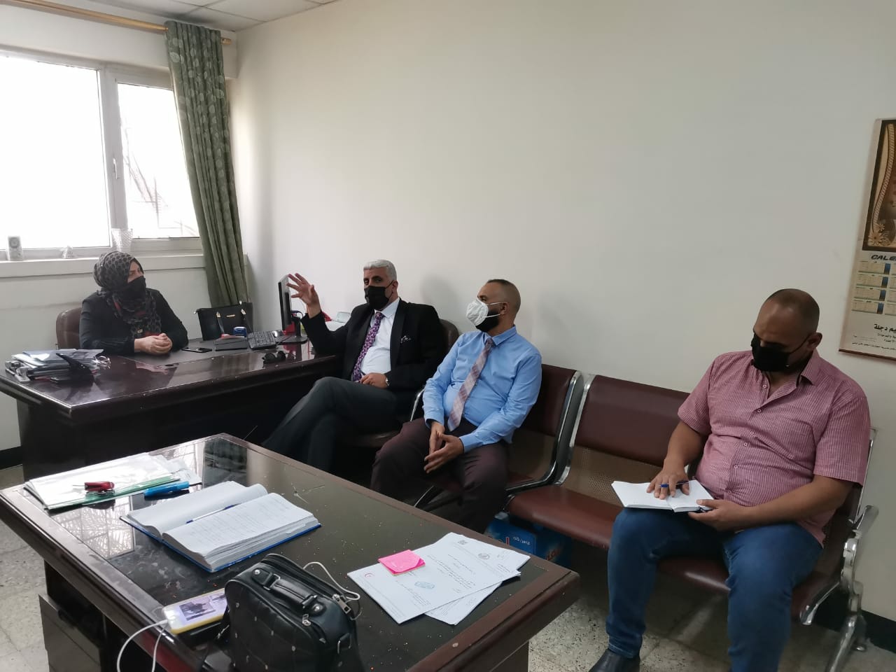 The visit of the Dean of Al-Nahrain Medicine to the internal departments