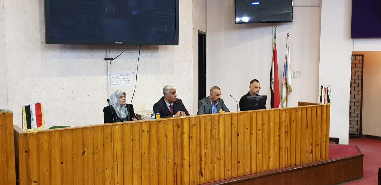 The Dean of the College meets the students of the first stage