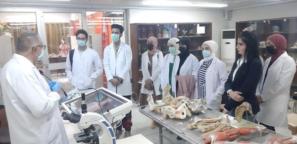 Al-Nahrain College of Medicine receives students from the College of Prosthetics Engineering