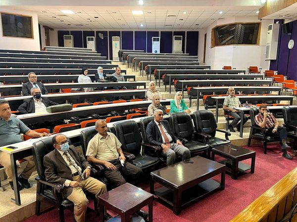 The Medical Education and Curriculum Development Unit at Al-Nahrain College of Medicine holds its first seminar entitled (How to write an exam plan)