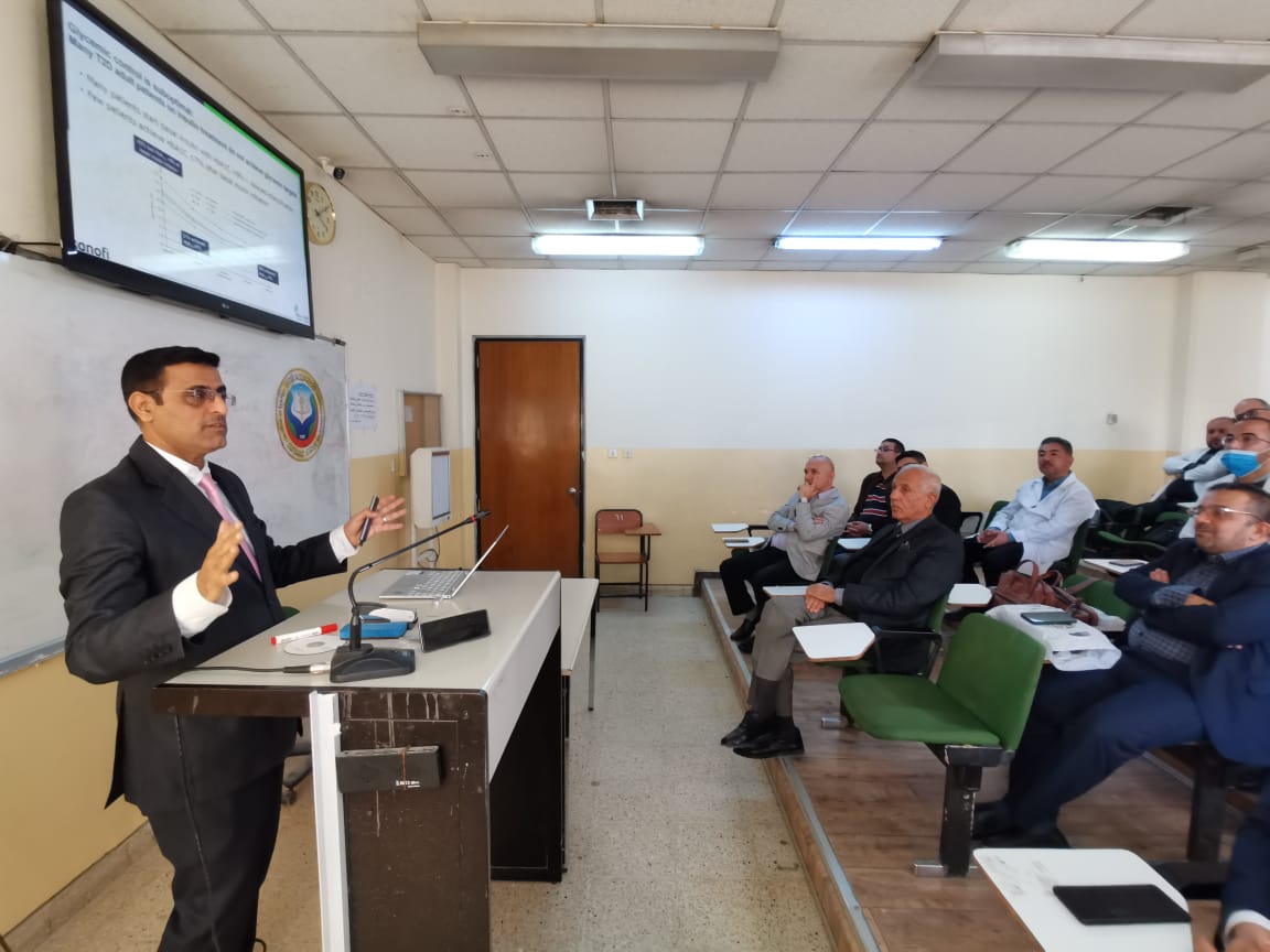 A scientific seminar entitled (The latest developments in the treatment of diabetic patients with insulin)