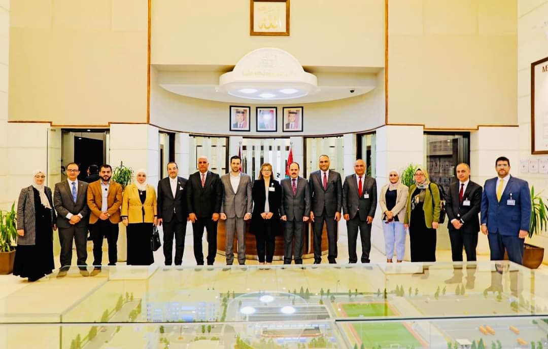 The visit of the Dean of the Faculty of Medicine / Al-Nahrain University to the Jordanian Commission for Academic Accreditation