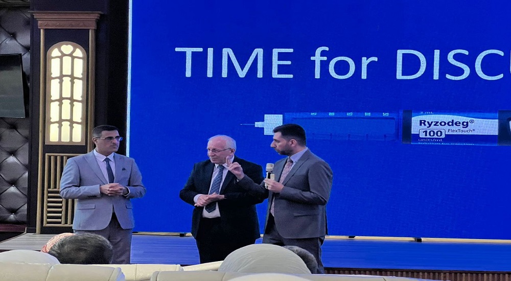 Participation of Dr. Mahmoud Shakir Khudair in a scientific lecture within the symposium on the indications and uses of insulin in the treatment of diabetes.