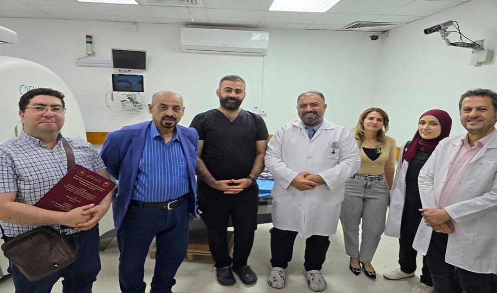 A lecture was delivered by Professor Dr. Abdul Amir Jassim Mohammed Al-Khafaji to the Iraqi Board students on Gamma Knife procedures.