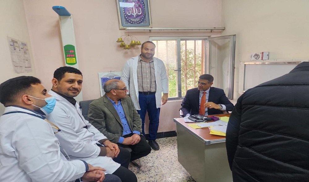 **An Iraqi Expatriate Physician Participates in Training Al-Nahrain Medical Students at Al-Kadhimain Hospital**